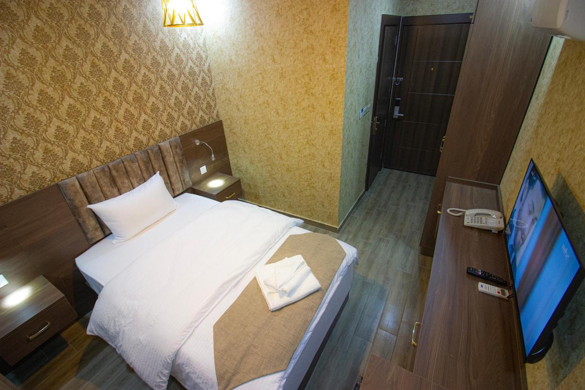 Beirut Hotel 2 New Amman Exterior photo