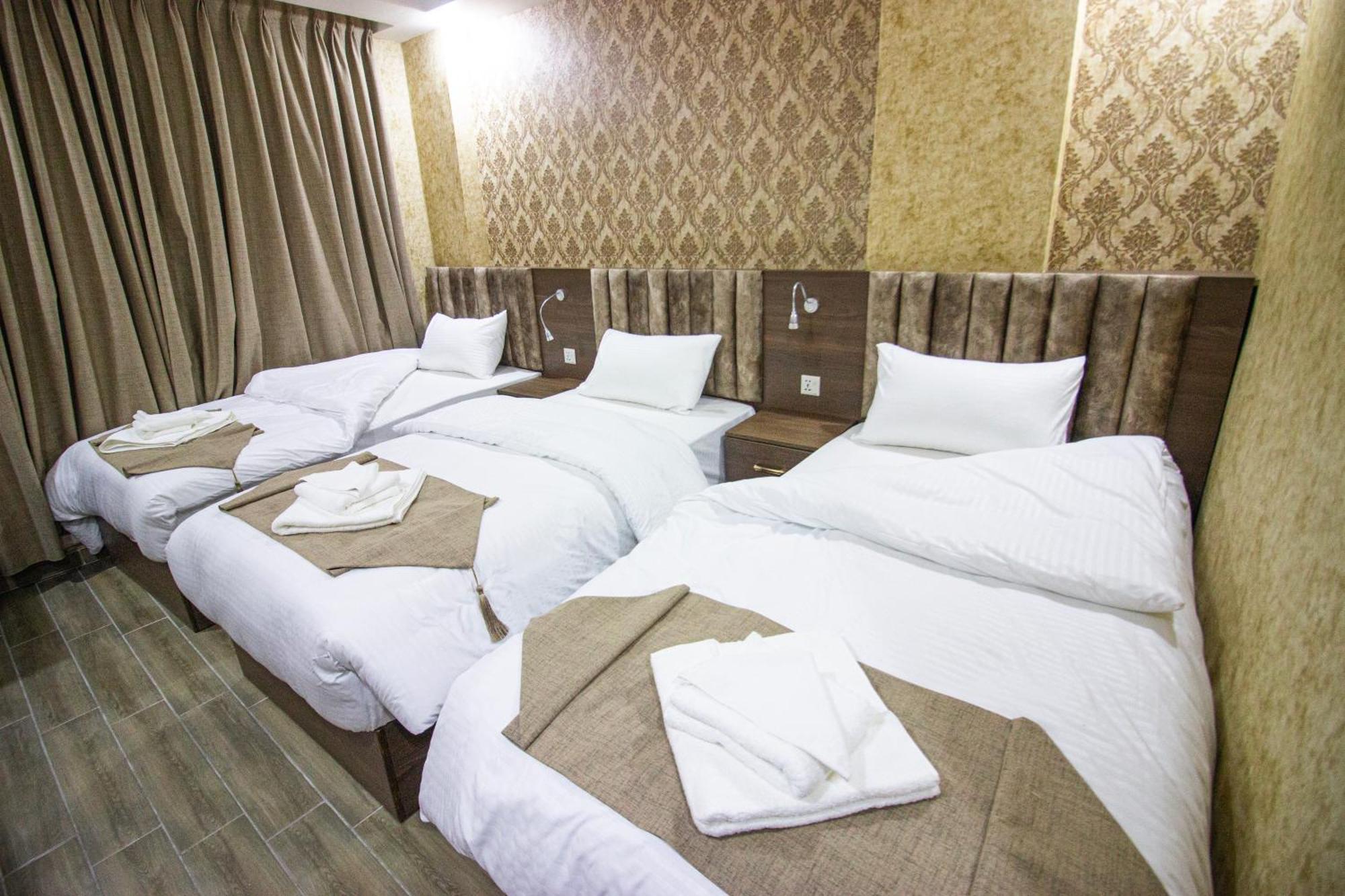 Beirut Hotel 2 New Amman Exterior photo
