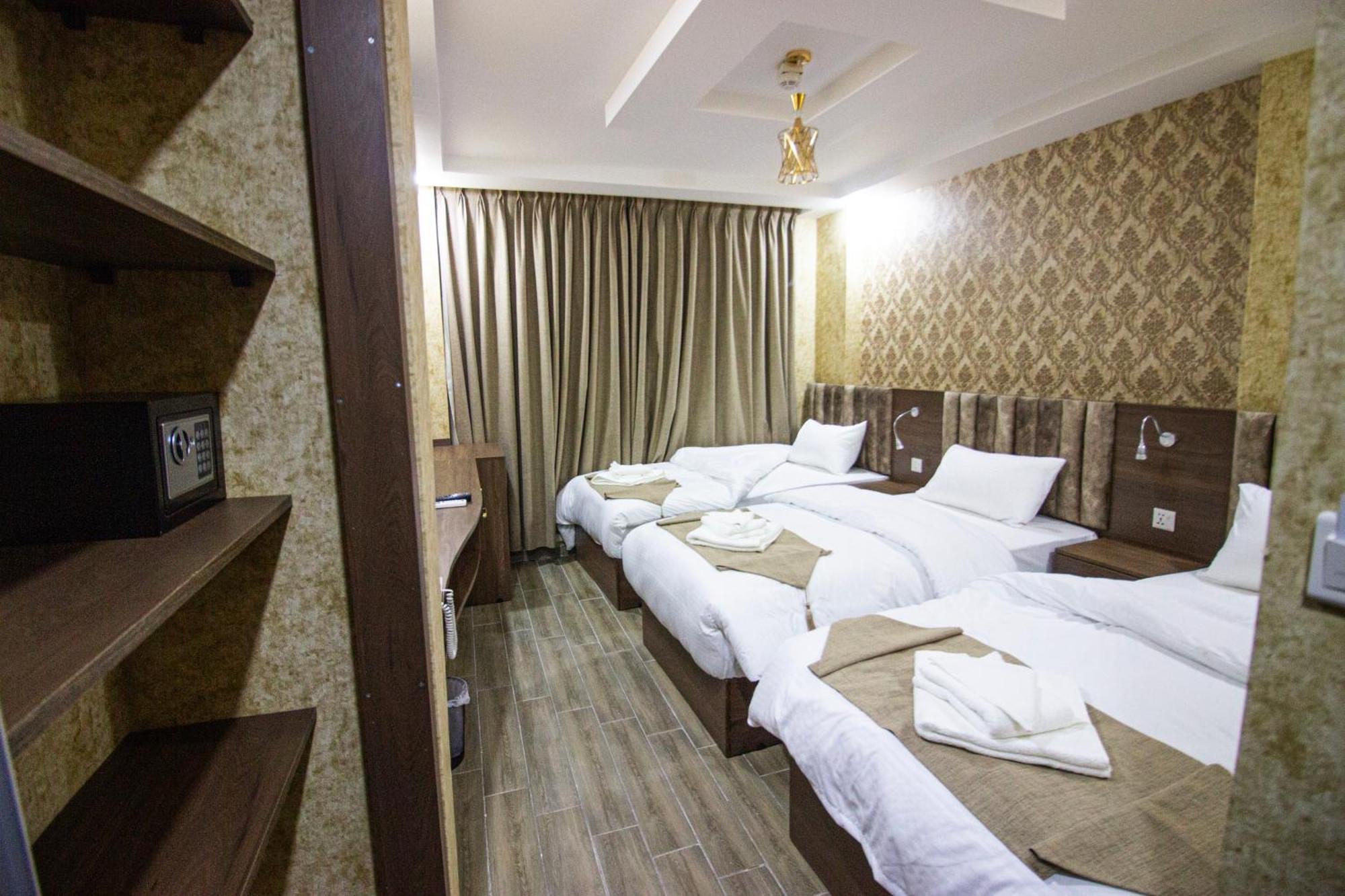 Beirut Hotel 2 New Amman Exterior photo